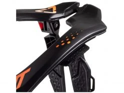 Leatt Neck Brace 3.5 Junior for Body Armor -Cheap Guards Store 110988 1